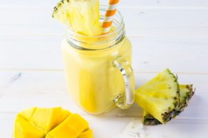 Pineapple and mango smoothie